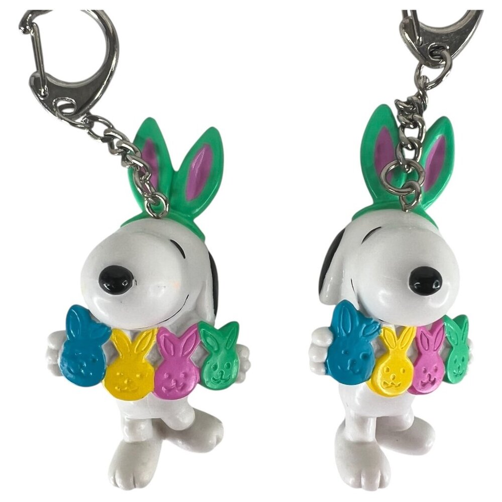 4 Peanuts Snoopy Easter Keychain Figurines Bunny Ears Woodstock Scooter PVC VTG - Picture 6 of 9